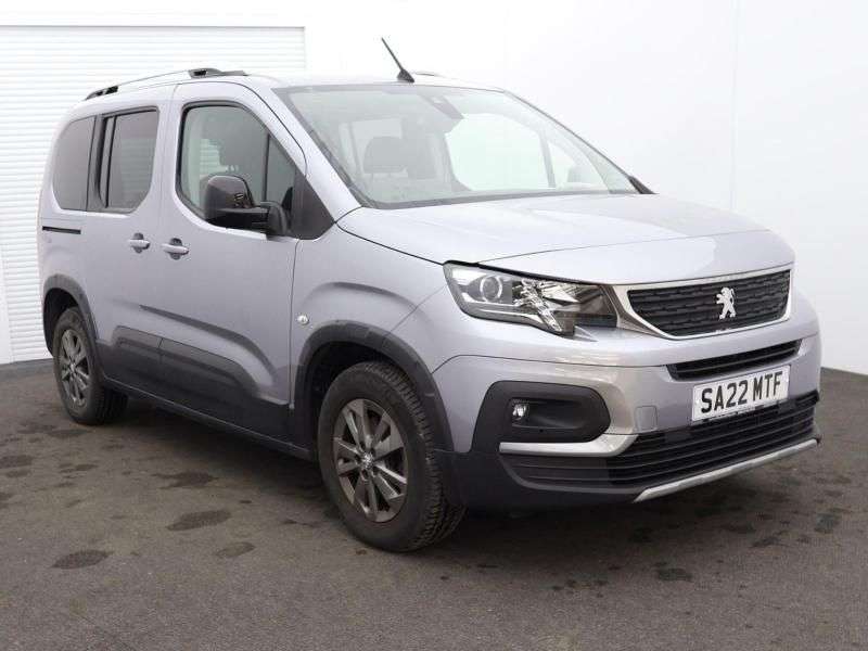 A 2022 PEUGEOT RIFTER 3 Seat Auto Wheelchair Accessible Disabled Access Vehicle WAV A 2022 PEUGEOT RIFTER 3 Seat Auto Wheelchair Accessible Disabled Access Vehicle WAV