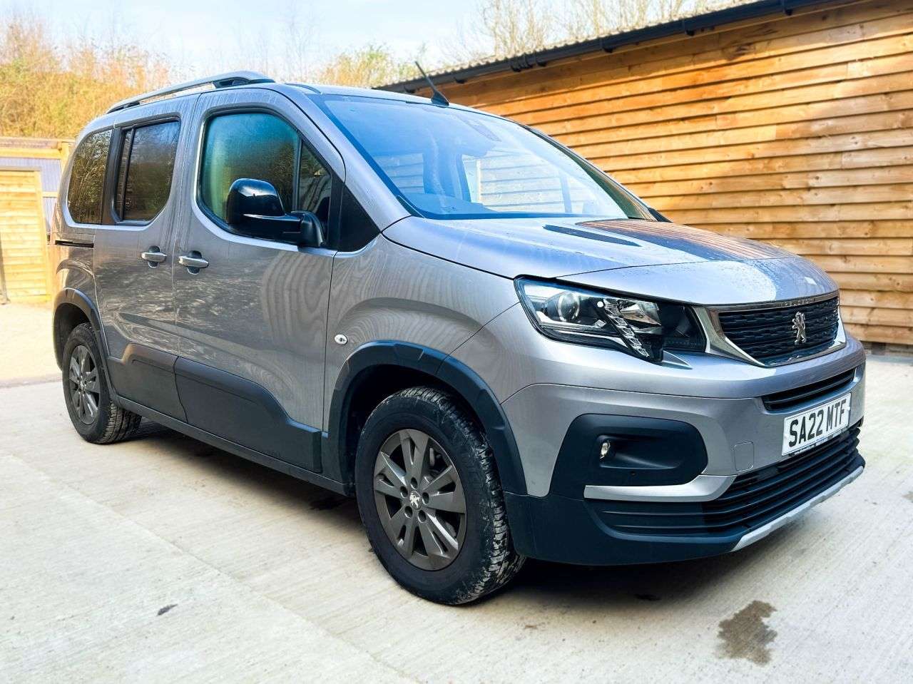 A 2022 PEUGEOT RIFTER 3 Seat Auto Wheelchair Accessible Disabled Access Vehicle WAV A 2022 PEUGEOT RIFTER 3 Seat Auto Wheelchair Accessible Disabled Access Vehicle WAV
