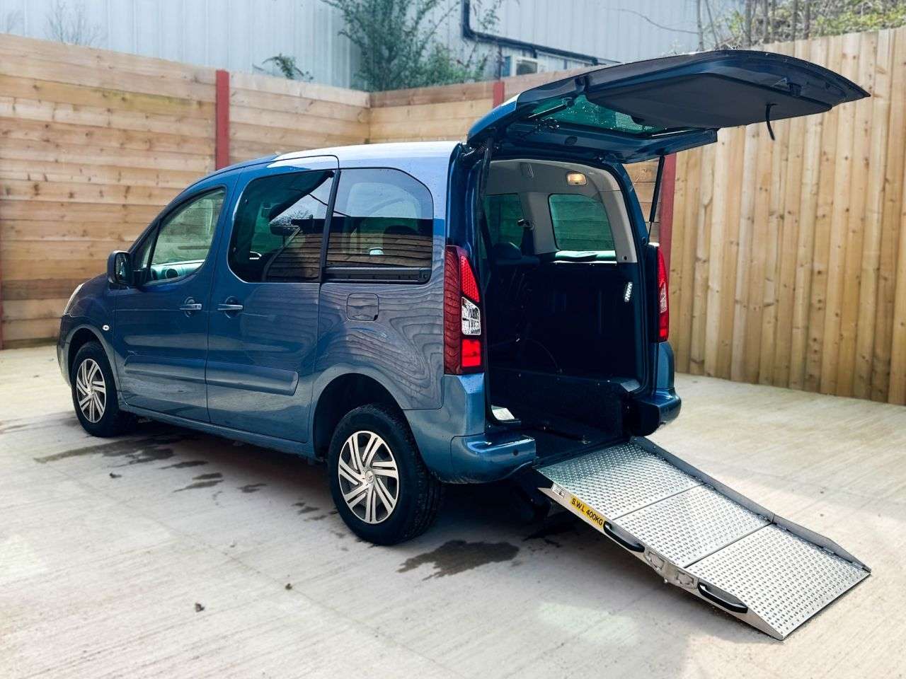 A 2017 CITROEN BERLINGO MULTISPACE 3 Seat Auto Wheelchair Accessible Disabled Access Vehicle WAV A 2017 CITROEN BERLINGO MULTISPACE 3 Seat Auto Wheelchair Accessible Disabled Access Vehicle WAV