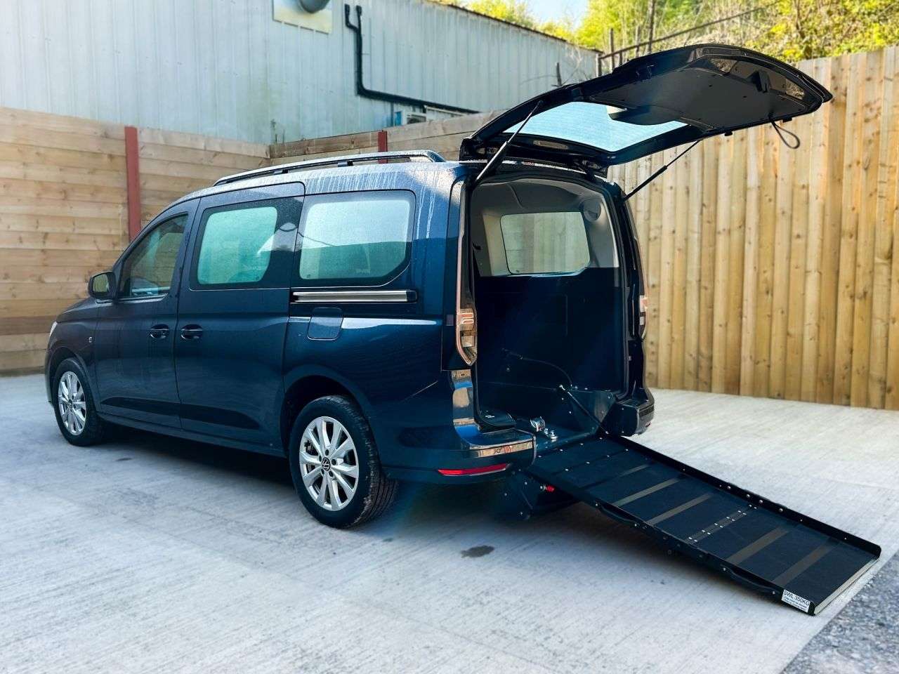 A 2022 VOLKSWAGEN CADDY MAXI 4 Seat Auto Wheelchair Accessible Disabled Access Vehicle WAV A 2022 VOLKSWAGEN CADDY MAXI 4 Seat Auto Wheelchair Accessible Disabled Access Vehicle WAV