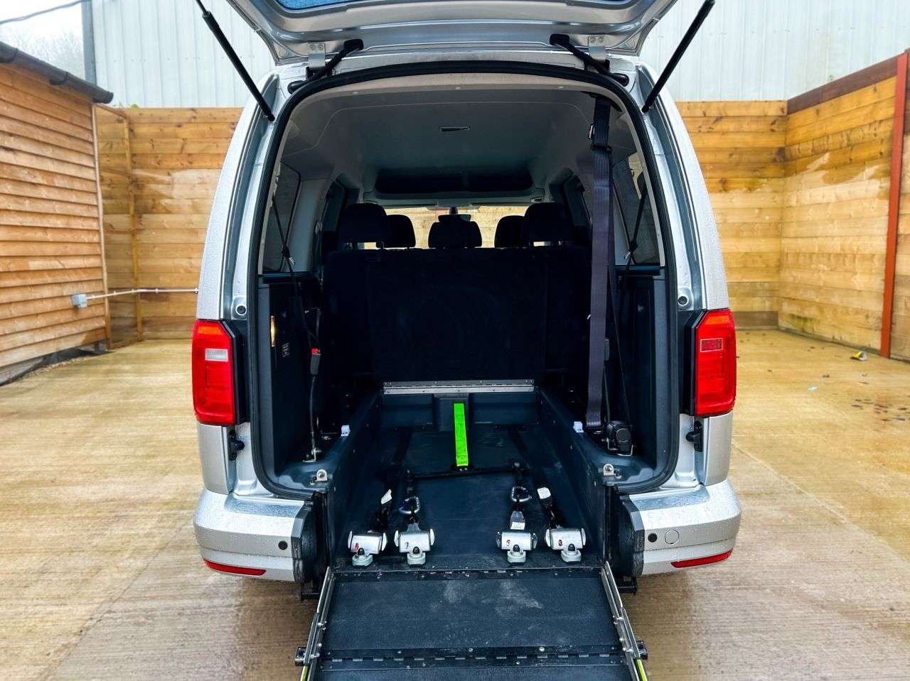 2020 VOLKSWAGEN CADDY MAXI LIFE 2020 VOLKSWAGEN CADDY MAXI LIFE