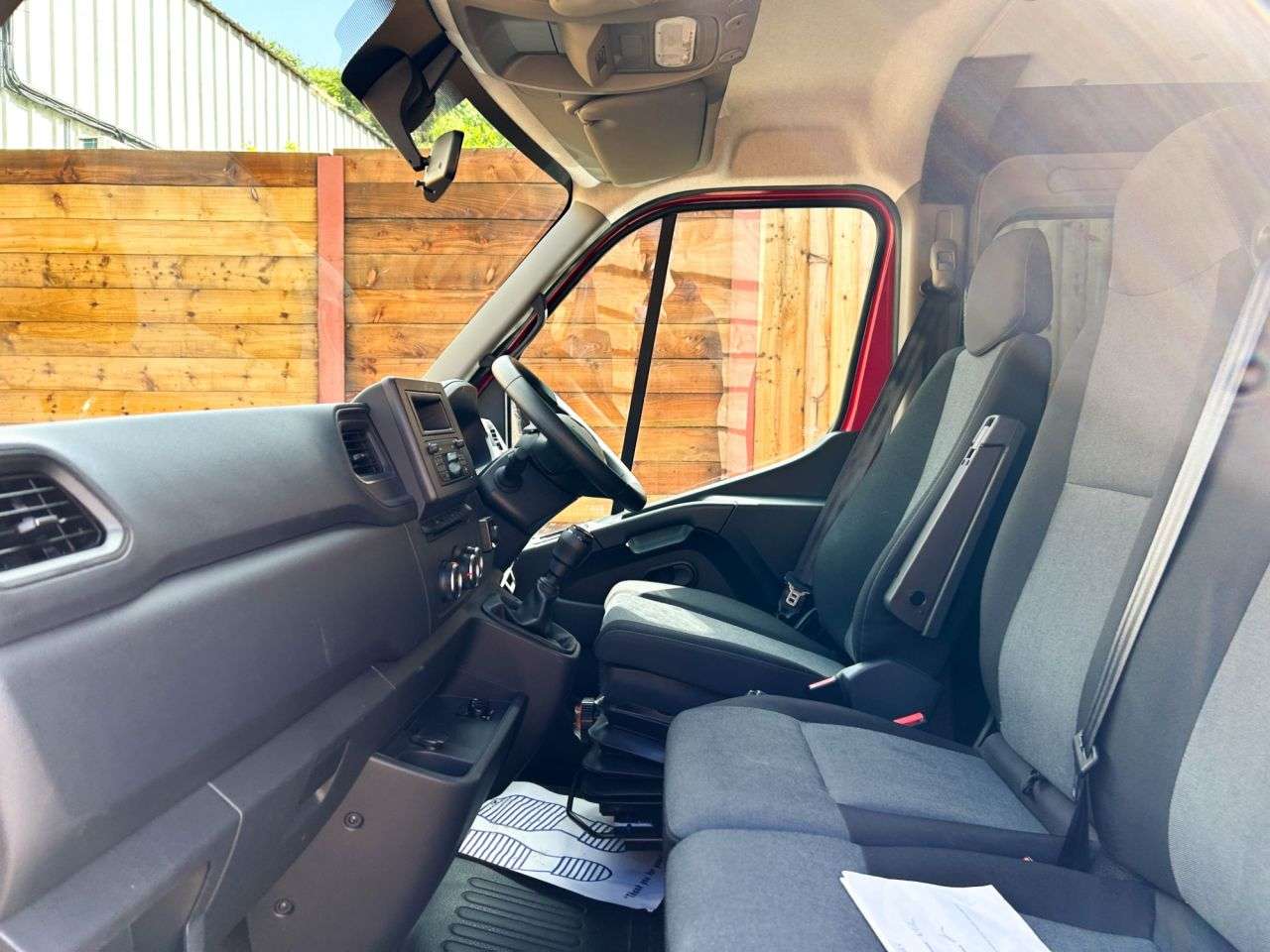 2024 RENAULT MASTER 2024 RENAULT MASTER