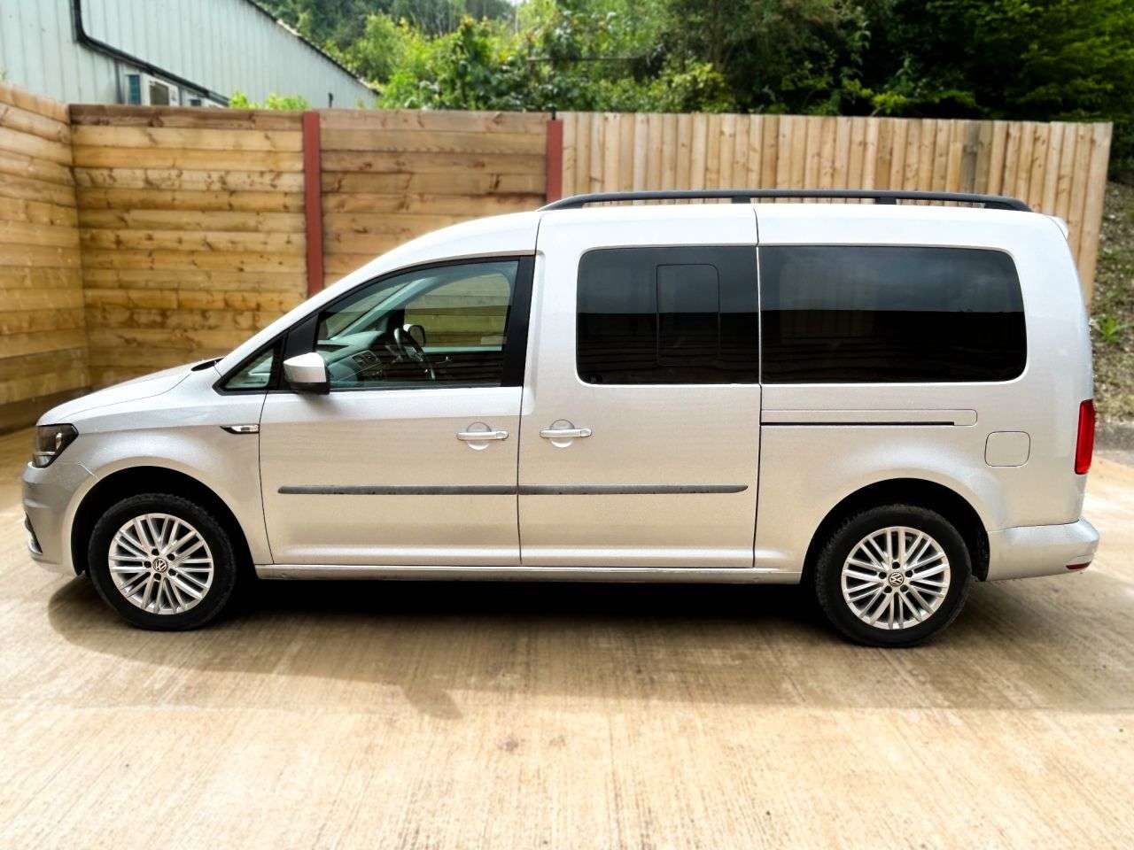 2019 VOLKSWAGEN CADDY MAXI LIFE 2019 VOLKSWAGEN CADDY MAXI LIFE