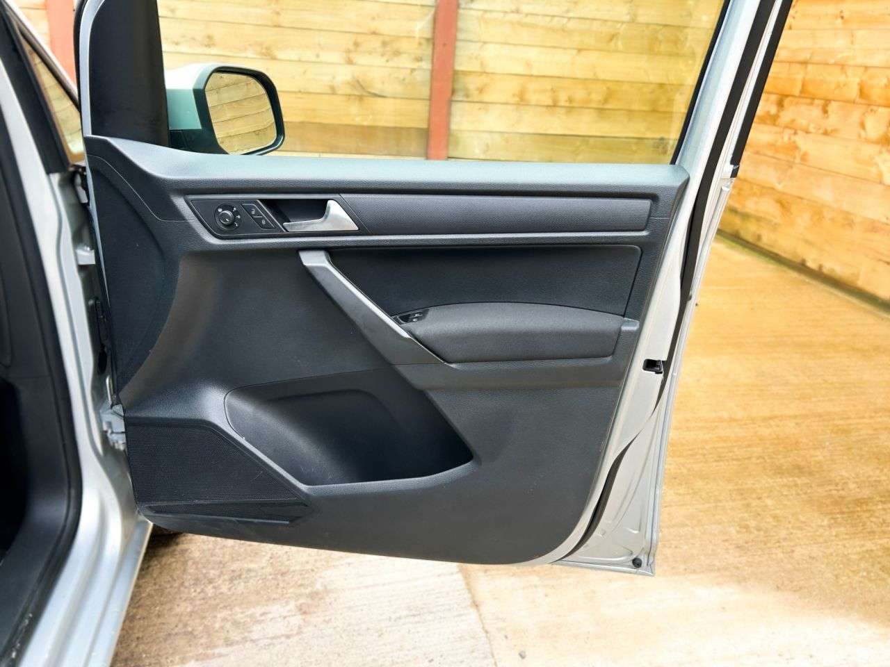 2019 VOLKSWAGEN CADDY MAXI LIFE 2019 VOLKSWAGEN CADDY MAXI LIFE