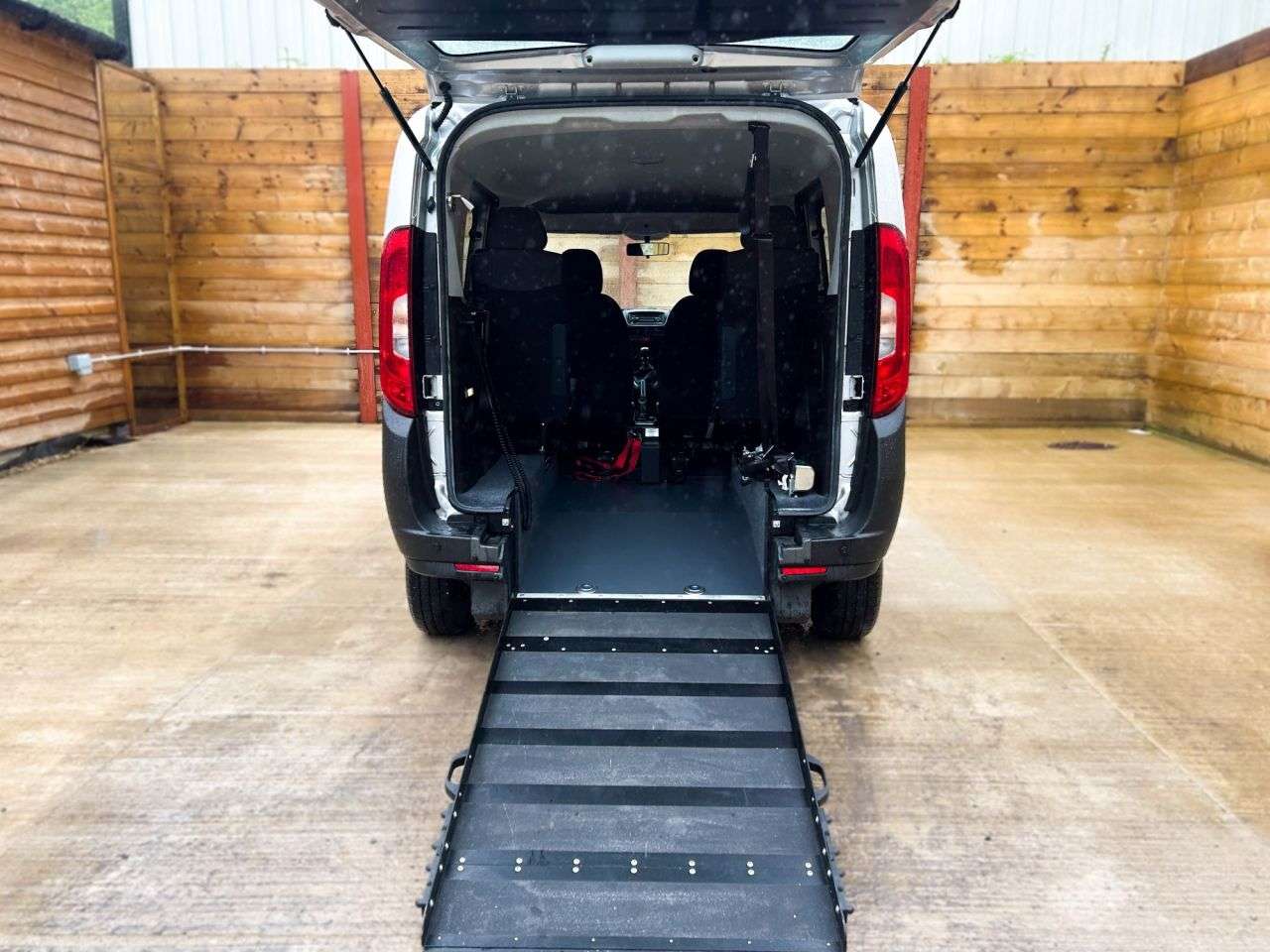 2019 FIAT DOBLO 2019 FIAT DOBLO