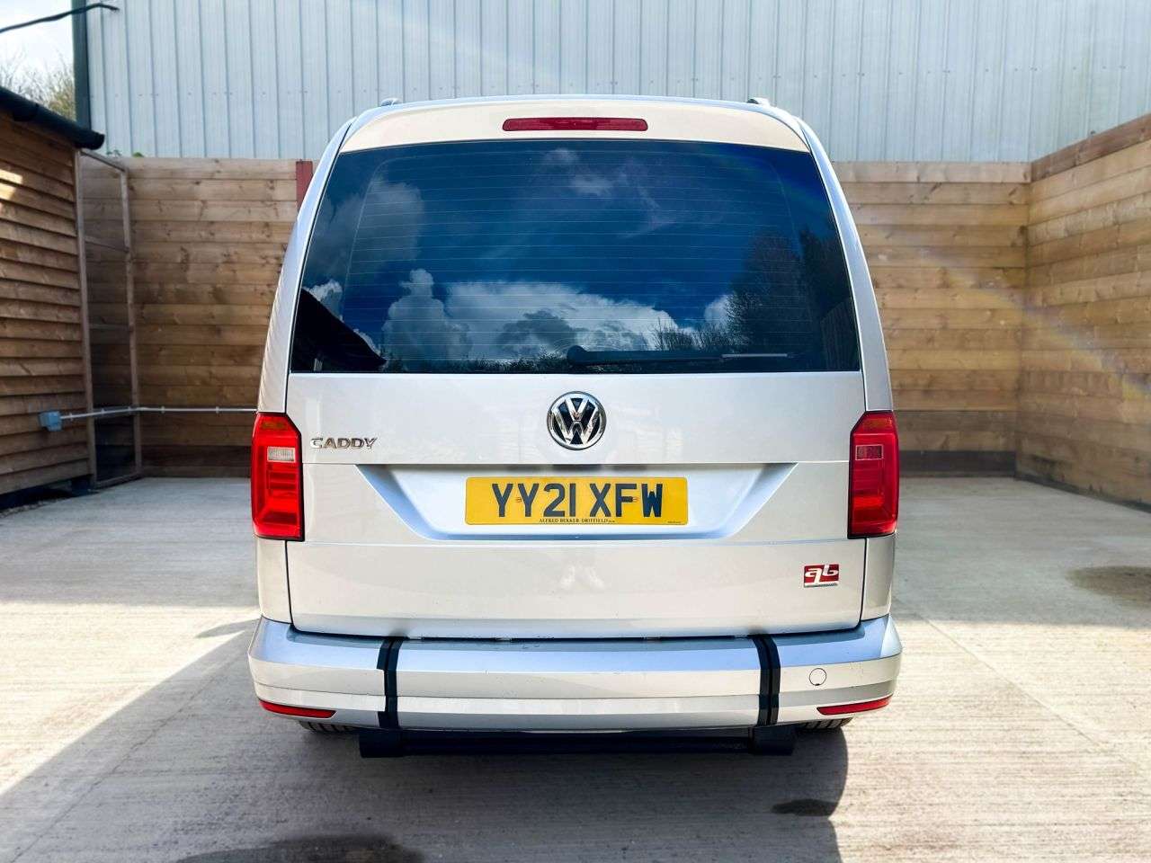 2021 VOLKSWAGEN CADDY MAXI LIFE 2021 VOLKSWAGEN CADDY MAXI LIFE