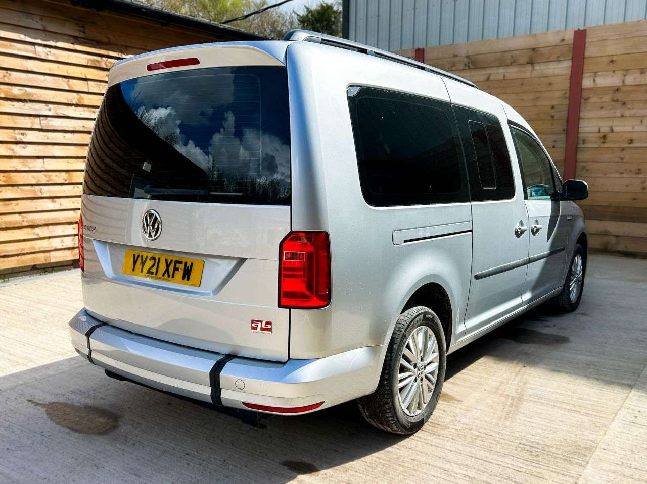 2021 VOLKSWAGEN CADDY MAXI LIFE 2021 VOLKSWAGEN CADDY MAXI LIFE