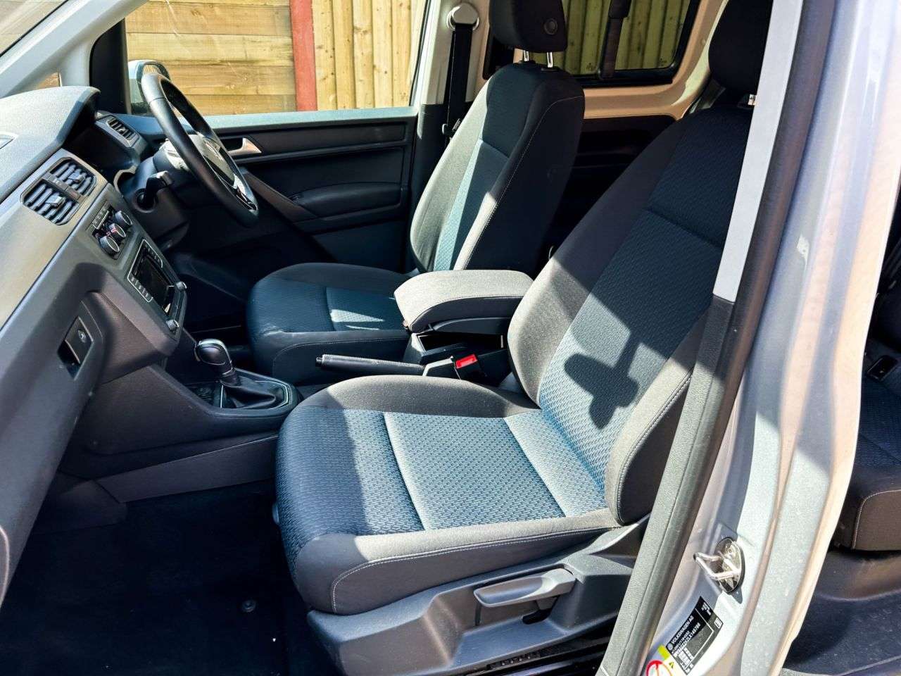 2021 VOLKSWAGEN CADDY MAXI LIFE 2021 VOLKSWAGEN CADDY MAXI LIFE