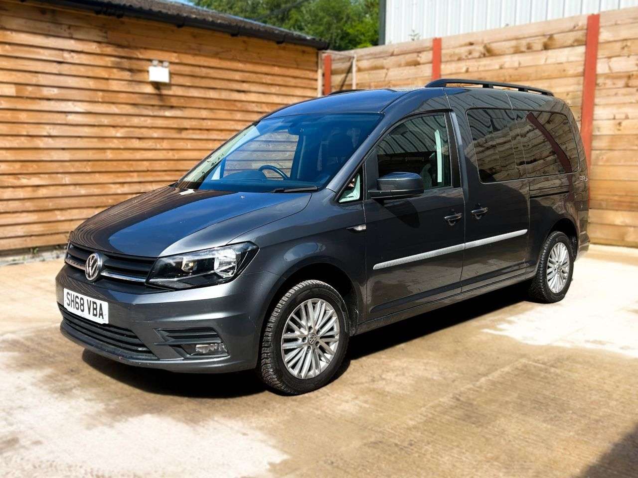 2019 VOLKSWAGEN CADDY MAXI LIFE 2019 VOLKSWAGEN CADDY MAXI LIFE