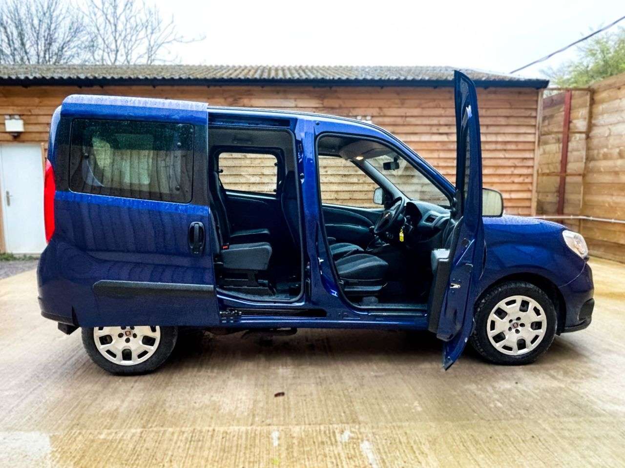 2017 FIAT DOBLO 2017 FIAT DOBLO