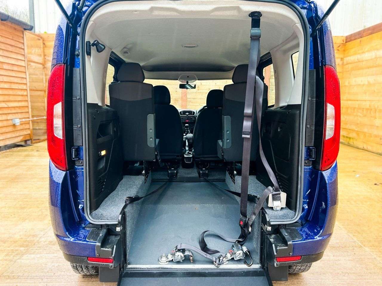 2017 FIAT DOBLO 2017 FIAT DOBLO