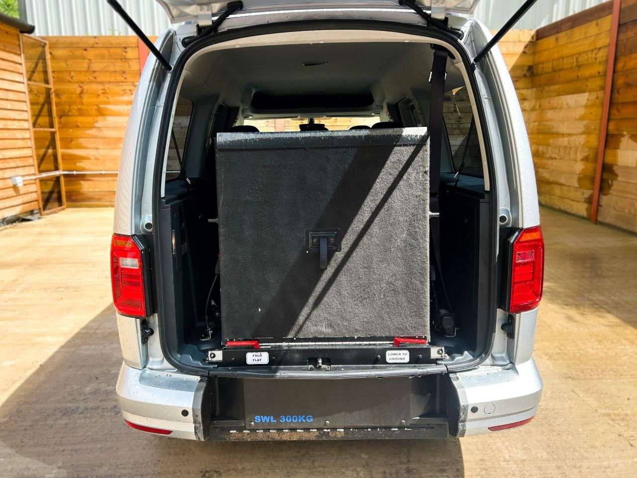 2020 VOLKSWAGEN CADDY MAXI LIFE 2020 VOLKSWAGEN CADDY MAXI LIFE