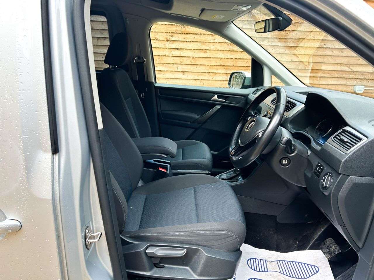 2020 VOLKSWAGEN CADDY MAXI LIFE 2020 VOLKSWAGEN CADDY MAXI LIFE