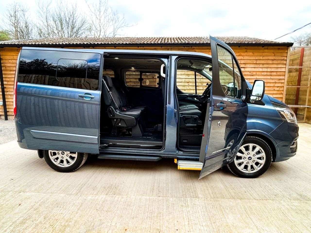 2023 FORD TOURNEO CUSTOM 2023 FORD TOURNEO CUSTOM