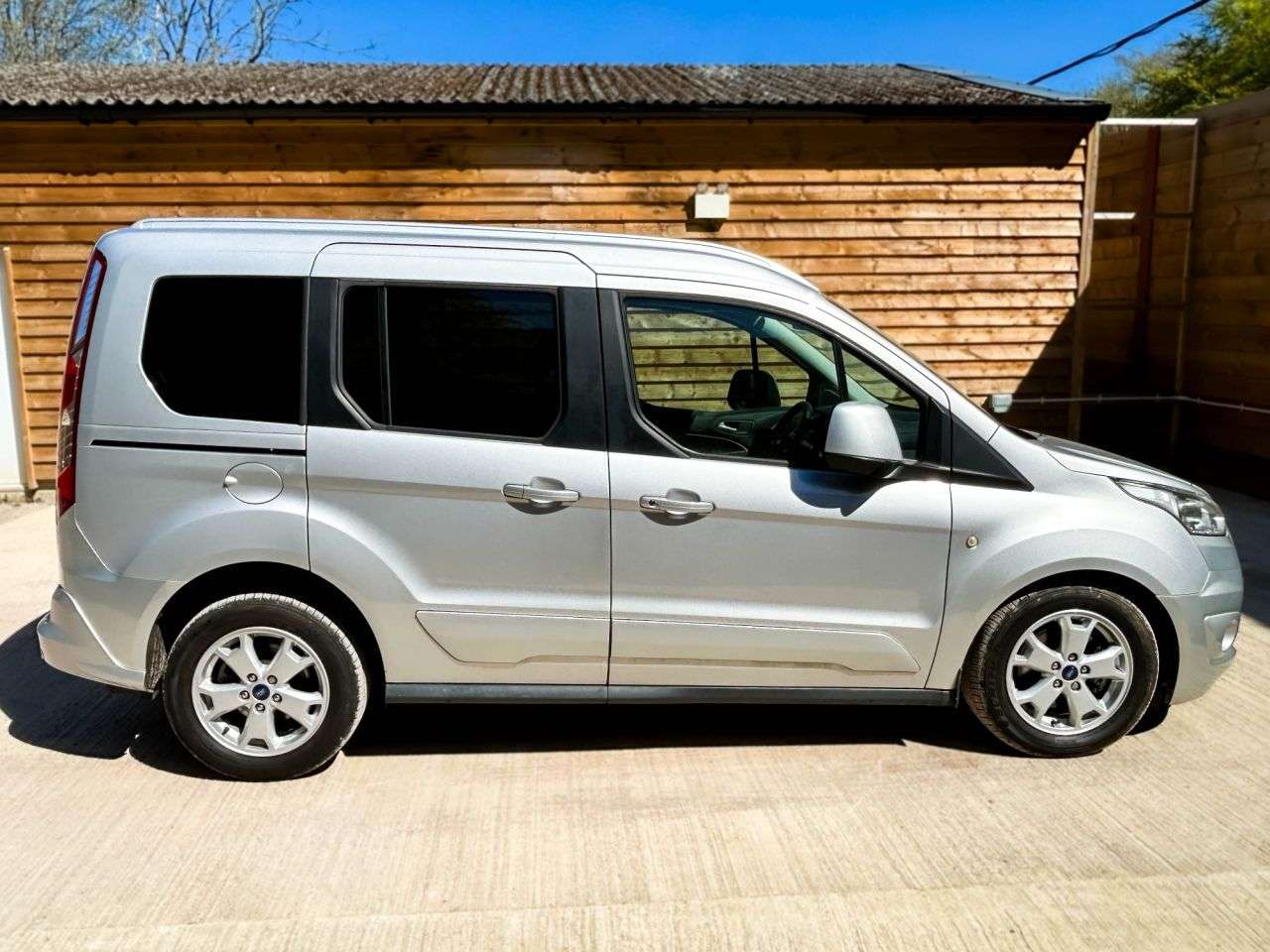 2015 FORD TOURNEO CONNECT 2015 FORD TOURNEO CONNECT