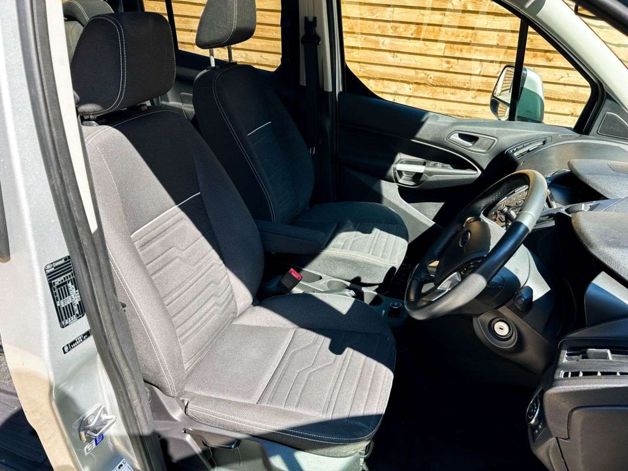 2015 FORD TOURNEO CONNECT 2015 FORD TOURNEO CONNECT