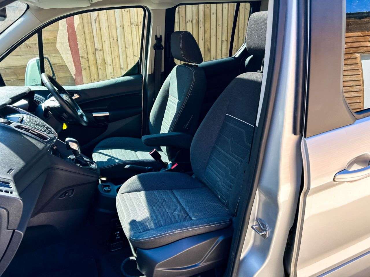 2015 FORD TOURNEO CONNECT 2015 FORD TOURNEO CONNECT