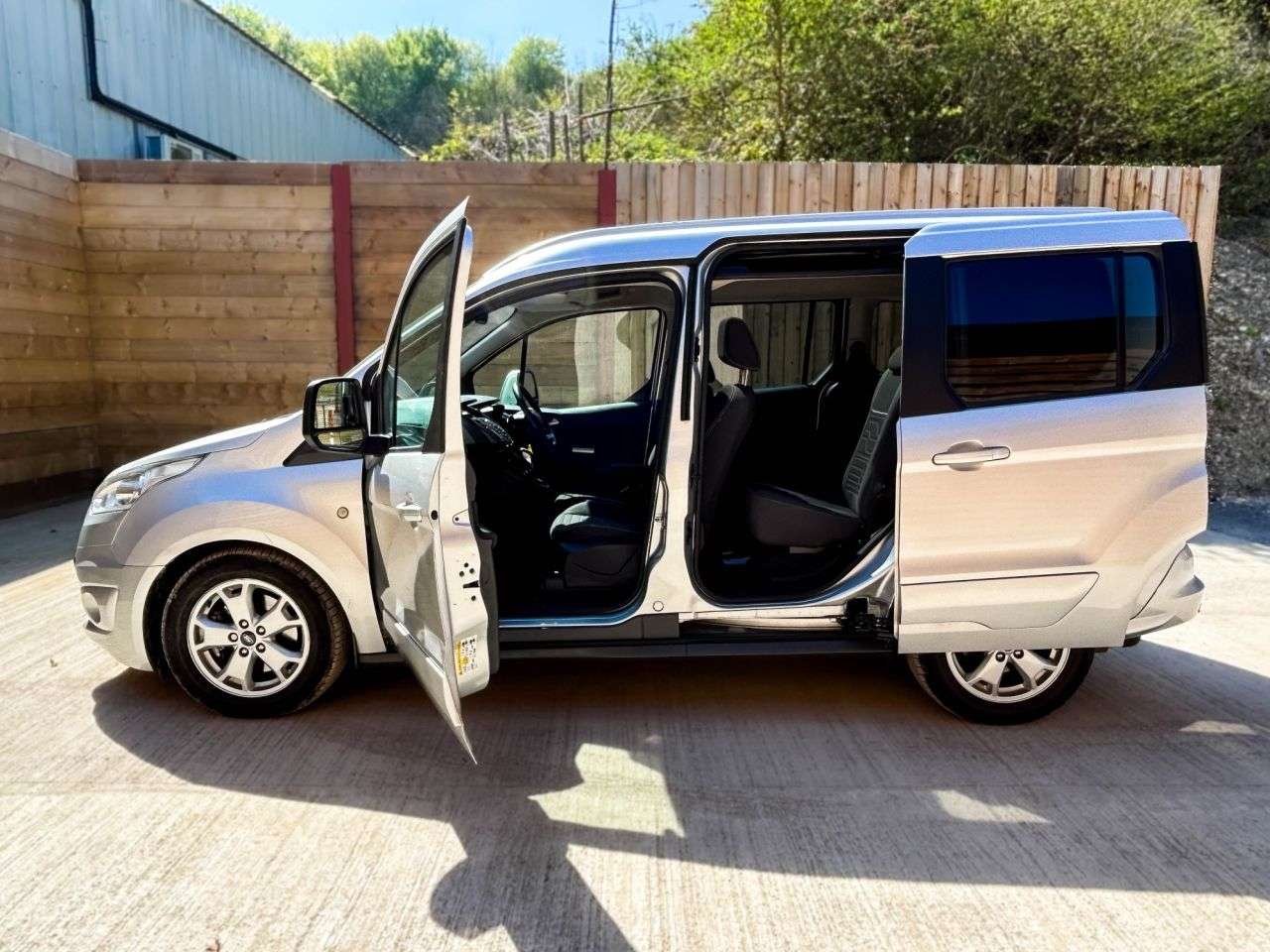 2015 FORD TOURNEO CONNECT 2015 FORD TOURNEO CONNECT