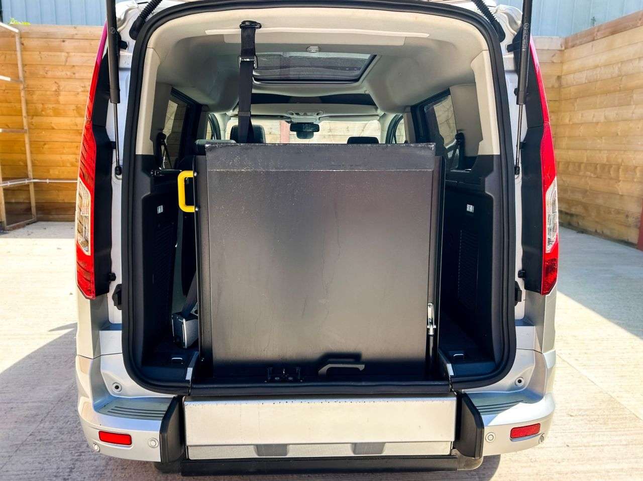 2015 FORD TOURNEO CONNECT 2015 FORD TOURNEO CONNECT
