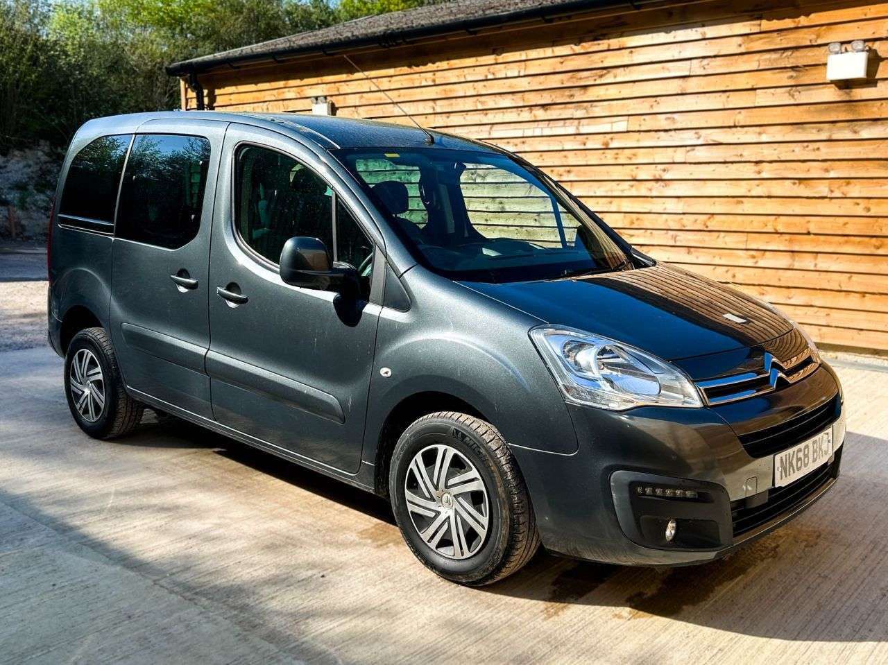 A 2018 CITROEN BERLINGO 3 Seat Wheelchair Accessible Disabled Access Vehicle WAV A 2018 CITROEN BERLINGO 3 Seat Wheelchair Accessible Disabled Access Vehicle WAV