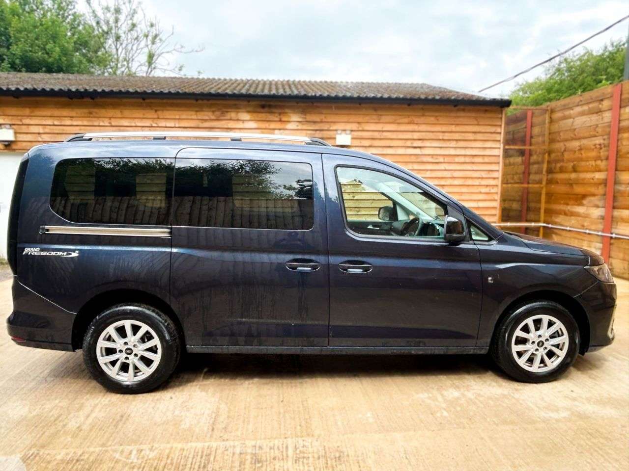 2023 FORD GRAND TOURNEO CONNECT 2023 FORD GRAND TOURNEO CONNECT