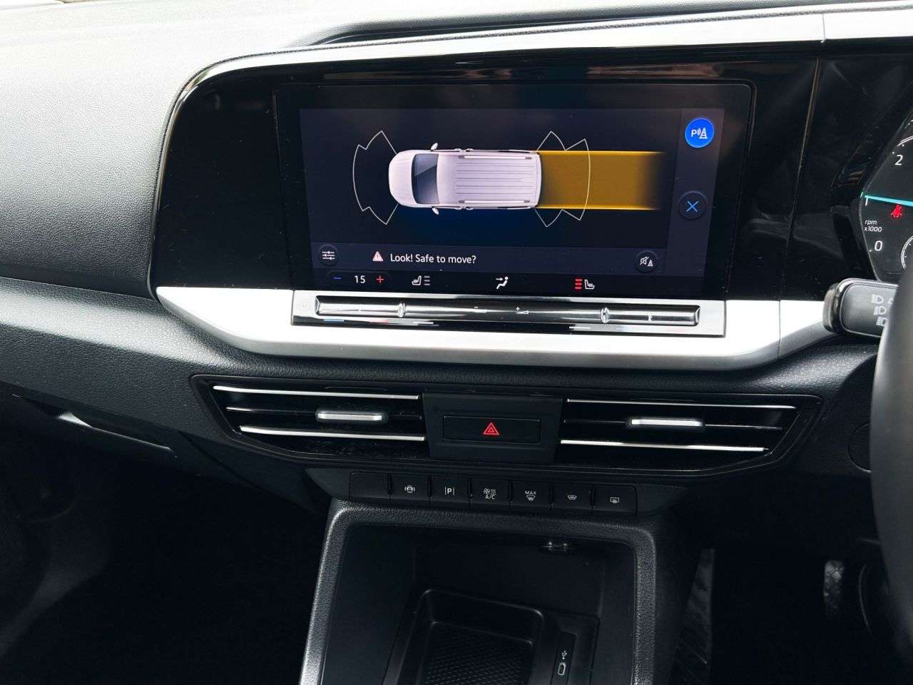 2023 FORD GRAND TOURNEO CONNECT 2023 FORD GRAND TOURNEO CONNECT