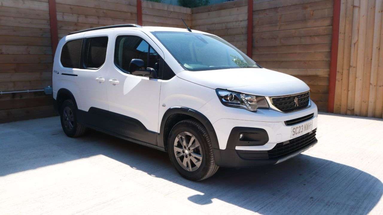 A 2023 PEUGEOT RIFTER L2 LWB 4 Seat Auto Wheelchair Accessible Disabled Access Vehicle WAV A 2023 PEUGEOT RIFTER L2 LWB 4 Seat Auto Wheelchair Accessible Disabled Access Vehicle WAV