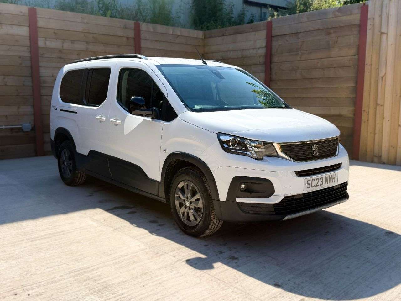 A 2023 PEUGEOT RIFTER L2 LWB 4 Seat Auto Wheelchair Accessible Disabled Access Vehicle WAV A 2023 PEUGEOT RIFTER L2 LWB 4 Seat Auto Wheelchair Accessible Disabled Access Vehicle WAV