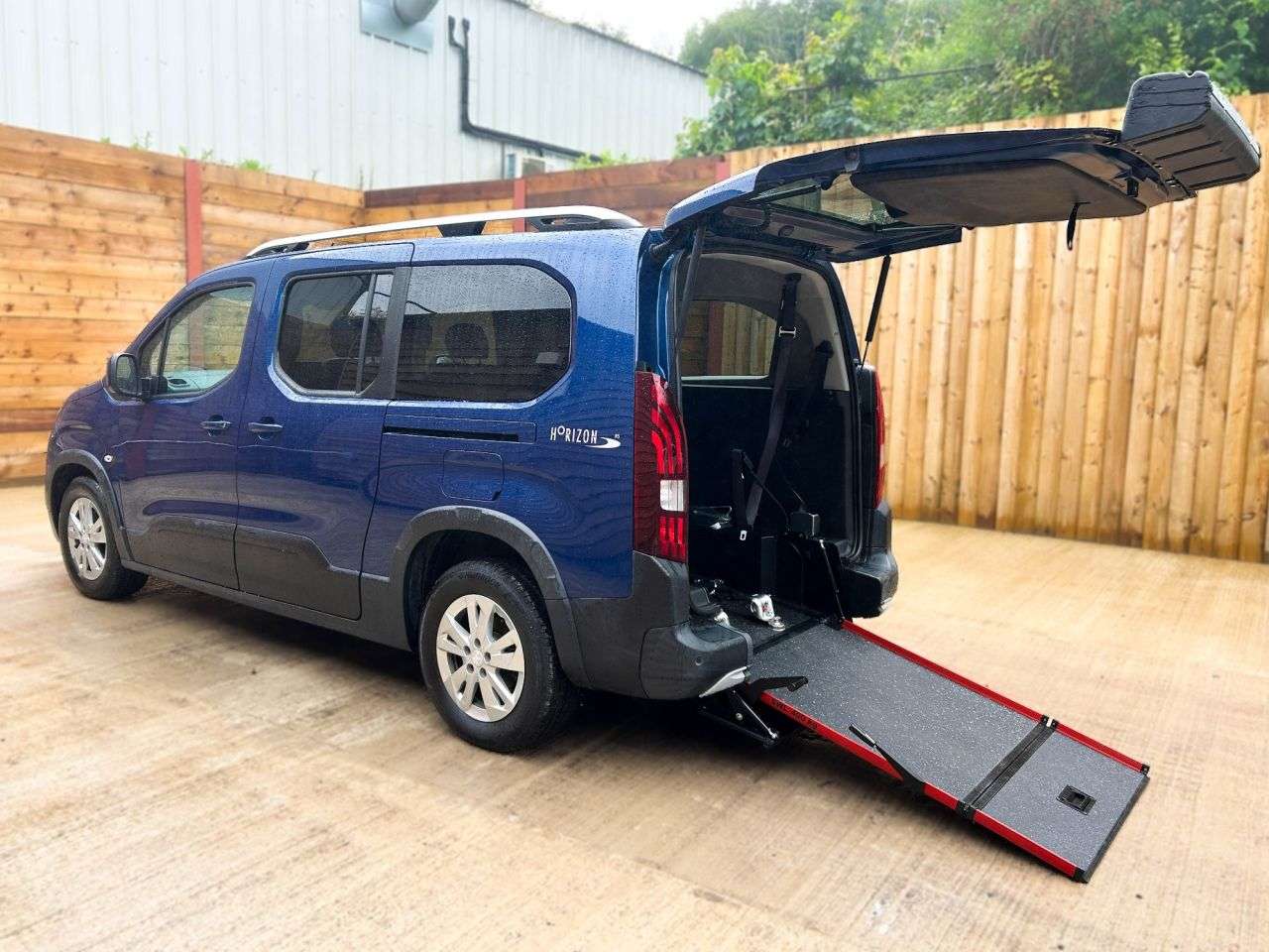 A 2020 PEUGEOT RIFTER L2 LWB 5 Seat Wheelchair Accessible Disabled Access Vehicle WAV A 2020 PEUGEOT RIFTER L2 LWB 5 Seat Wheelchair Accessible Disabled Access Vehicle WAV