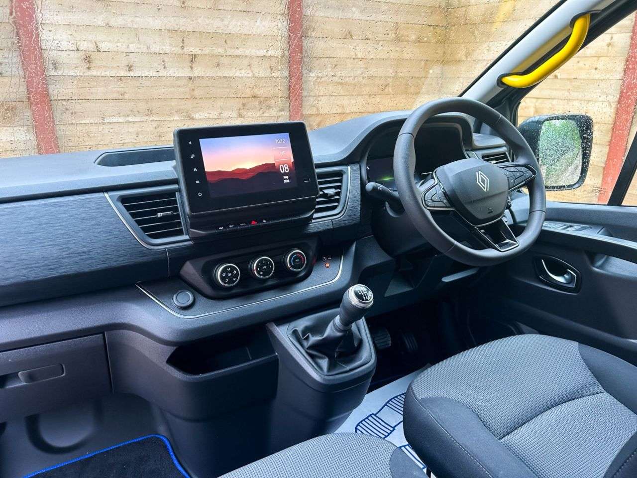 2025 RENAULT TRAFIC 2025 RENAULT TRAFIC