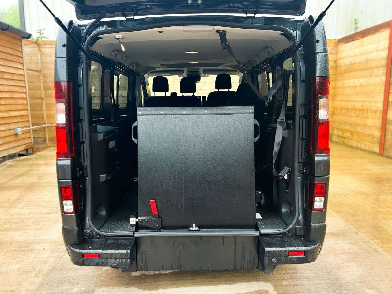2025 RENAULT TRAFIC 2025 RENAULT TRAFIC