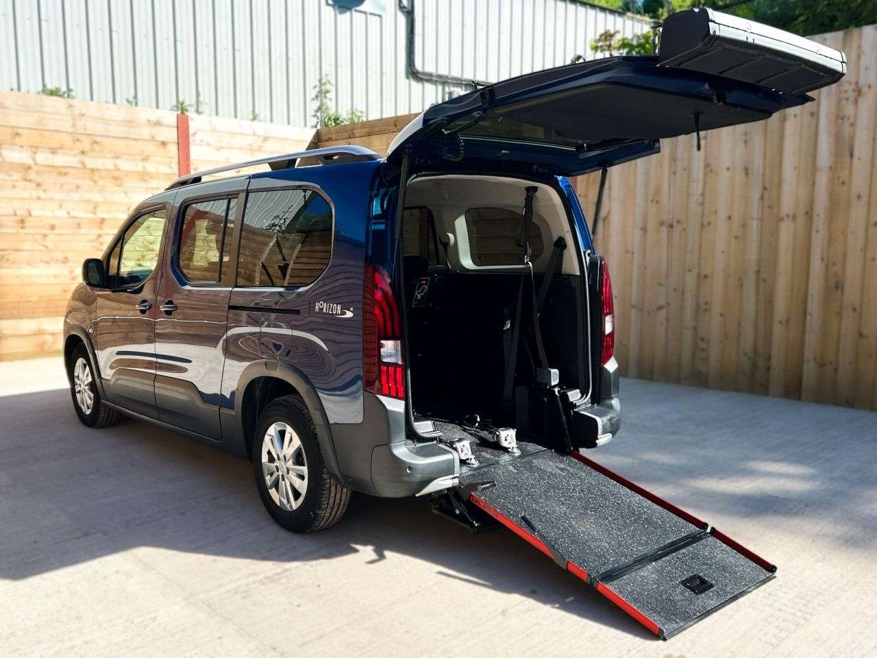 A 2020 PEUGEOT RIFTER L2 LWB 5 Seat Diesel Auto Wheelchair Accessible Disabled Access Vehicle WAV A 2020 PEUGEOT RIFTER L2 LWB 5 Seat Diesel Auto Wheelchair Accessible Disabled Access Vehicle WAV