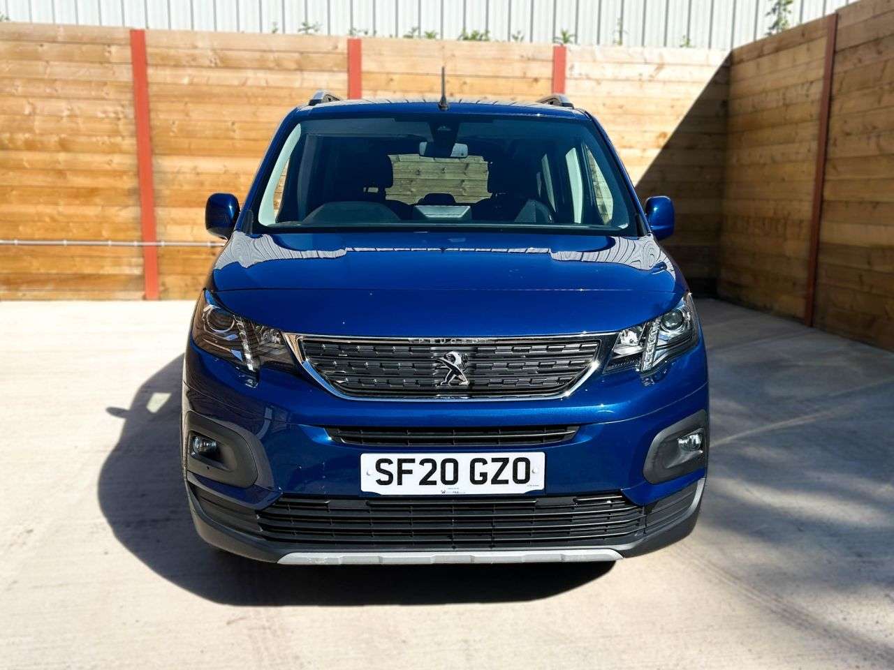 A 2020 PEUGEOT RIFTER L2 LWB 5 Seat Diesel Auto Wheelchair Accessible Disabled Access Vehicle WAV A 2020 PEUGEOT RIFTER L2 LWB 5 Seat Diesel Auto Wheelchair Accessible Disabled Access Vehicle WAV