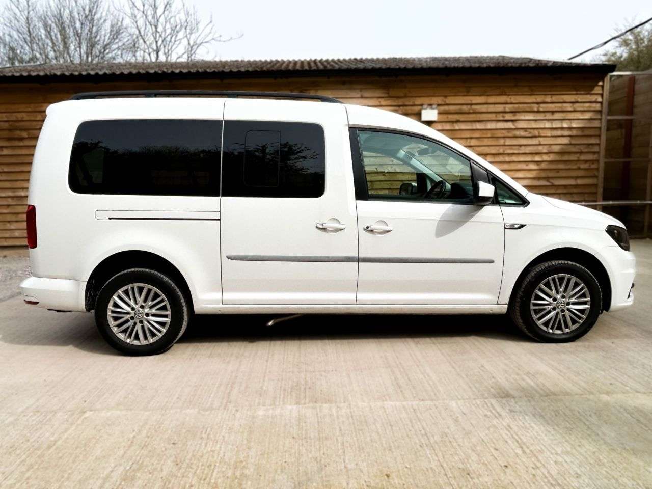 2019 VOLKSWAGEN CADDY MAXI LIFE 2019 VOLKSWAGEN CADDY MAXI LIFE