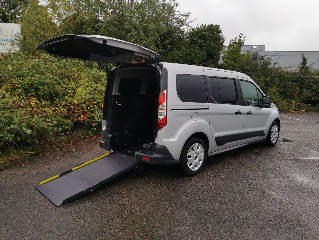 A 2019 FORD GRAND TOURNEO CONNECT 3 Seat Auto Wheelchair Accessible Disabled Access Vehicle WAV A 2019 FORD GRAND TOURNEO CONNECT 3 Seat Auto Wheelchair Accessible Disabled Access Vehicle WAV
