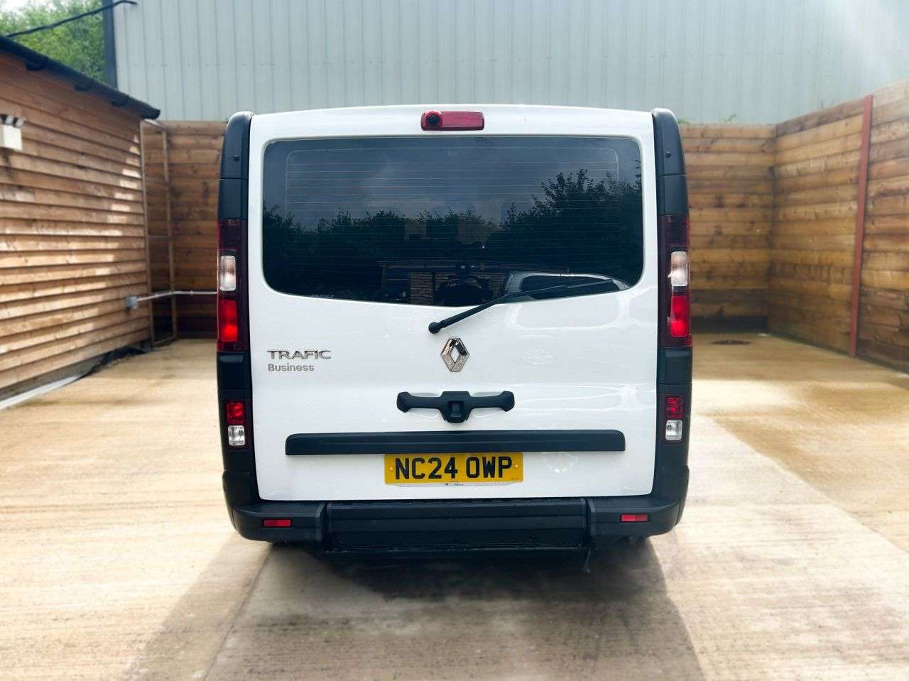 2024 RENAULT TRAFIC 2024 RENAULT TRAFIC
