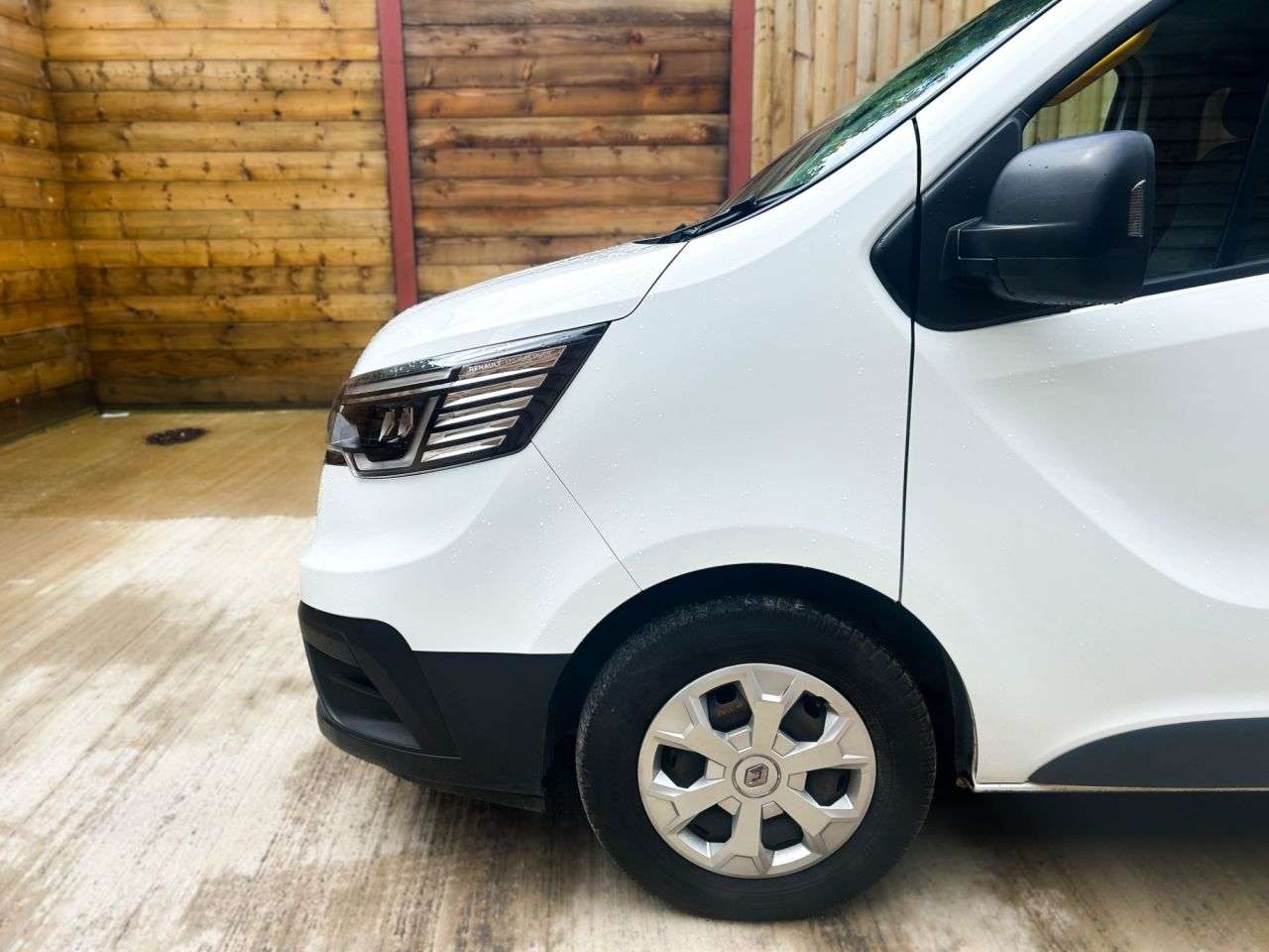 2024 RENAULT TRAFIC 2024 RENAULT TRAFIC