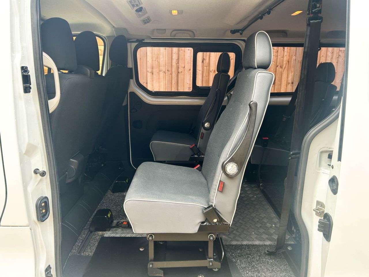 2024 RENAULT TRAFIC 2024 RENAULT TRAFIC