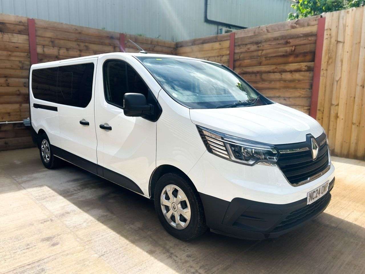 A 2024 RENAULT TRAFIC L2 LWB 7 Seat Auto Wheelchair Accessible Disabled Access Vehicle WAV A 2024 RENAULT TRAFIC L2 LWB 7 Seat Auto Wheelchair Accessible Disabled Access Vehicle WAV
