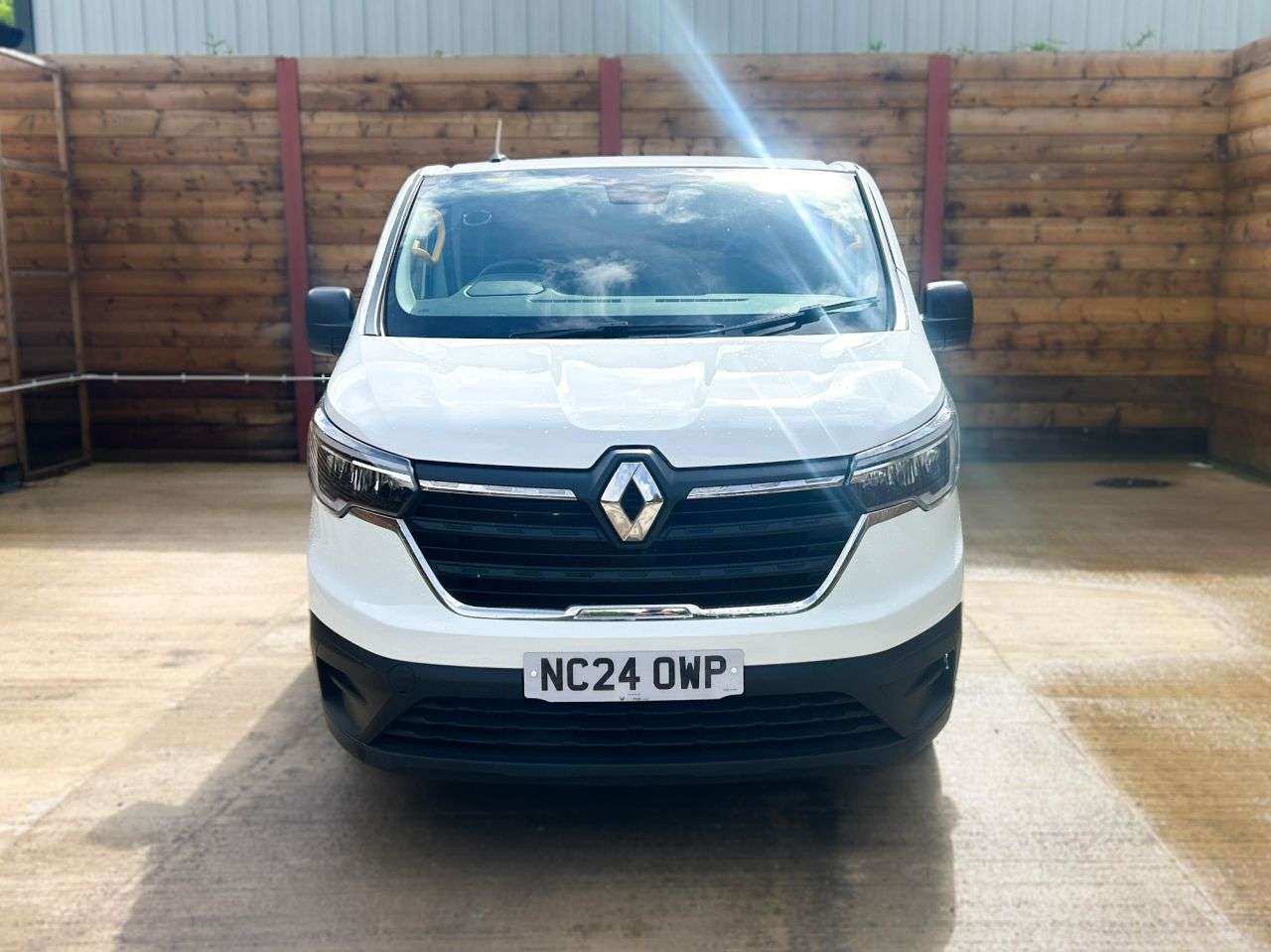 2024 RENAULT TRAFIC 2024 RENAULT TRAFIC