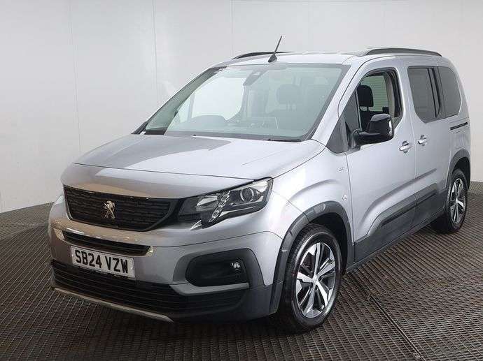 A 2024 PEUGEOT RIFTER 3 Seat Auto Wheelchair Accessible Disabled Access Vehicle WAV A 2024 PEUGEOT RIFTER 3 Seat Auto Wheelchair Accessible Disabled Access Vehicle WAV