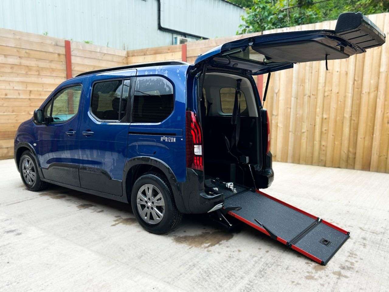 A 2023 PEUGEOT RIFTER 4 Seat Auto Wheelchair Accessible Disabled Access Vehicle WAV A 2023 PEUGEOT RIFTER 4 Seat Auto Wheelchair Accessible Disabled Access Vehicle WAV