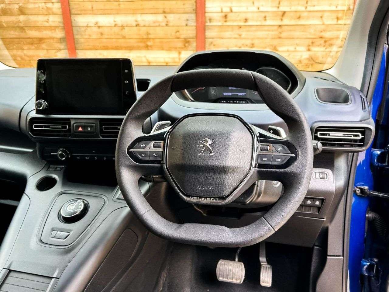 A 2023 PEUGEOT RIFTER L2 LWB 4 Seat Auto Wheelchair Accessible Disabled Access Vehicle WAV A 2023 PEUGEOT RIFTER L2 LWB 4 Seat Auto Wheelchair Accessible Disabled Access Vehicle WAV