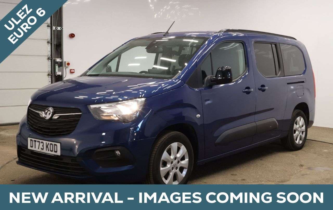 A 2024 VAUXHALL COMBO LIFE L2 LWB 4 Seat Auto Wheelchair Accessible Disabled Access Vehicle WAV A 2024 VAUXHALL COMBO LIFE L2 LWB 4 Seat Auto Wheelchair Accessible Disabled Access Vehicle WAV