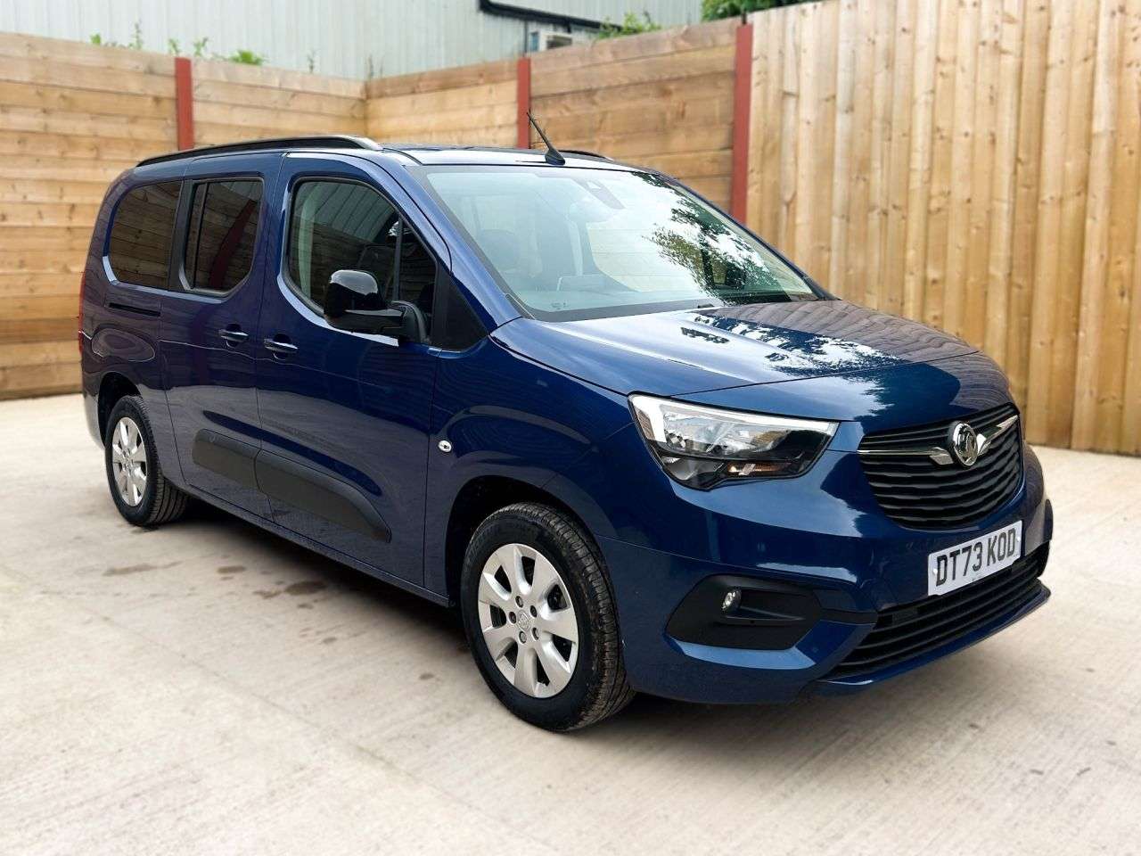 A 2024 VAUXHALL COMBO LIFE L2 LWB 4 Seat Auto Wheelchair Accessible Disabled Access Vehicle WAV A 2024 VAUXHALL COMBO LIFE L2 LWB 4 Seat Auto Wheelchair Accessible Disabled Access Vehicle WAV