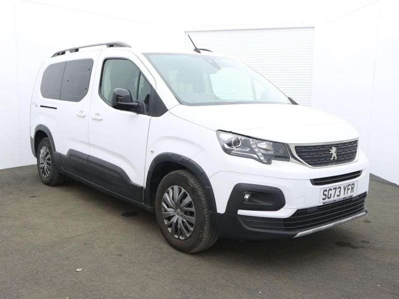 A 2023 PEUGEOT RIFTER L2 LWB 4 Seat Wheelchair Accessible Disabled Access Vehicle WAV A 2023 PEUGEOT RIFTER L2 LWB 4 Seat Wheelchair Accessible Disabled Access Vehicle WAV
