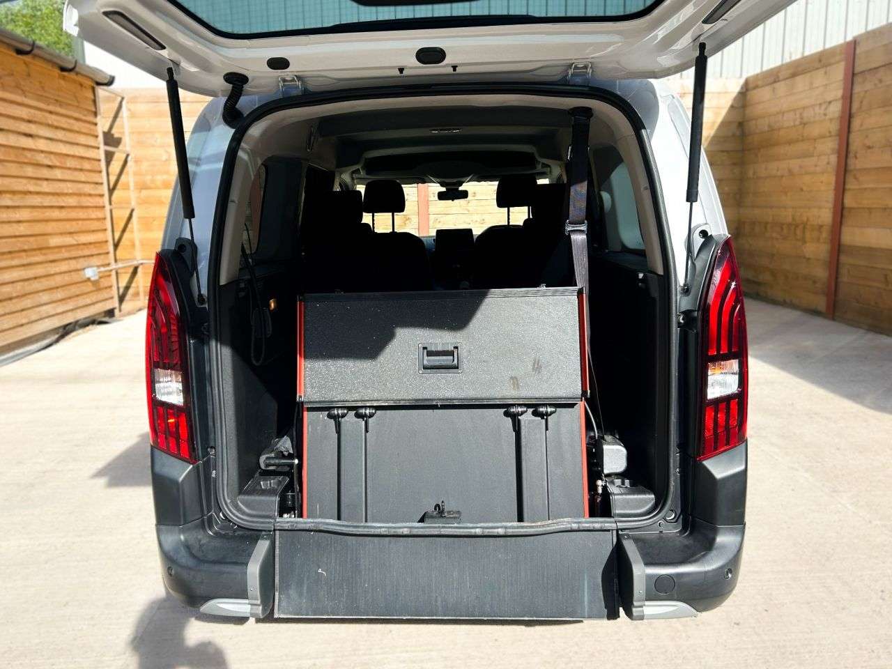 2023 PEUGEOT RIFTER 2023 PEUGEOT RIFTER