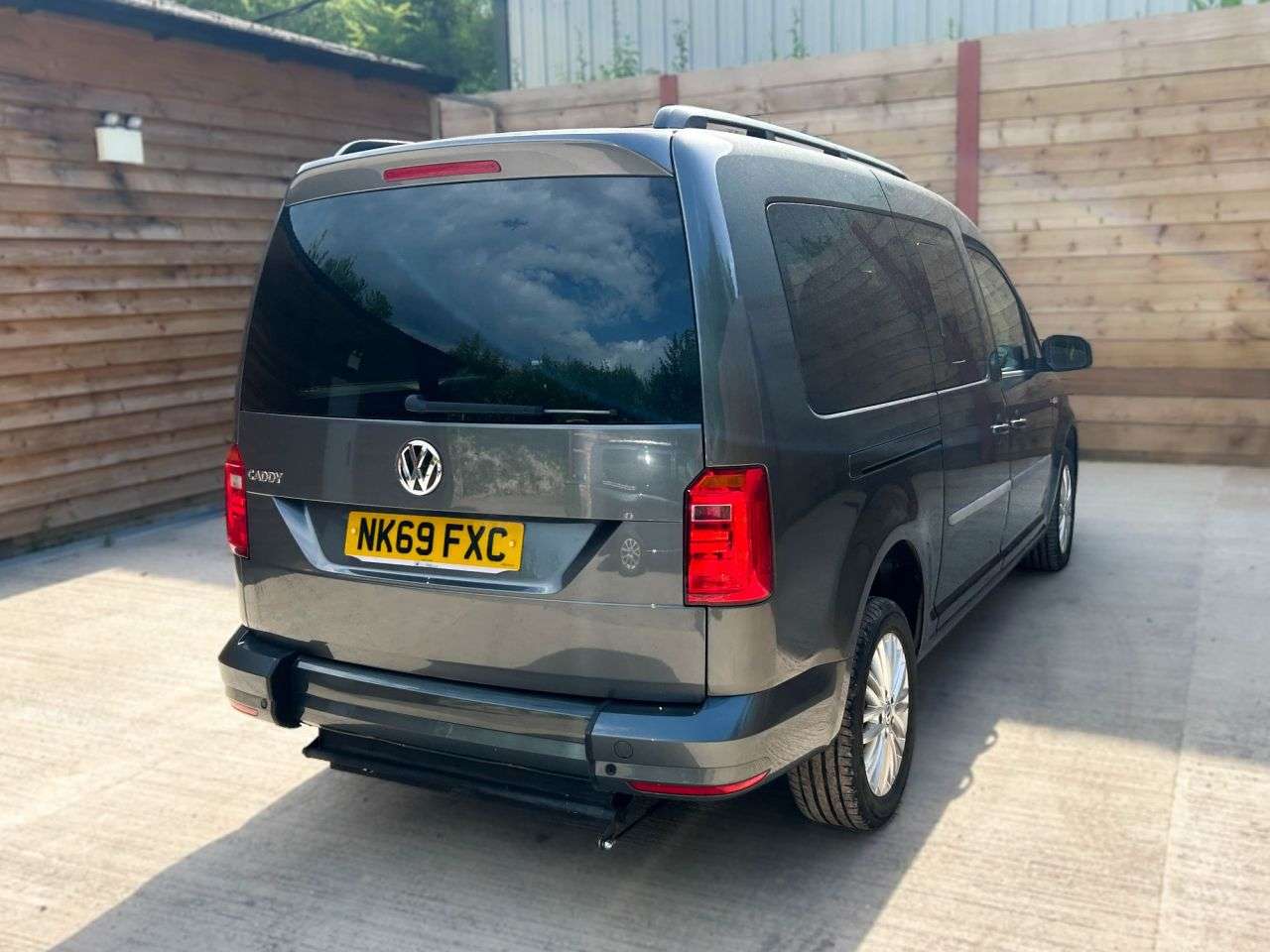 2020 VOLKSWAGEN CADDY MAXI LIFE 2020 VOLKSWAGEN CADDY MAXI LIFE