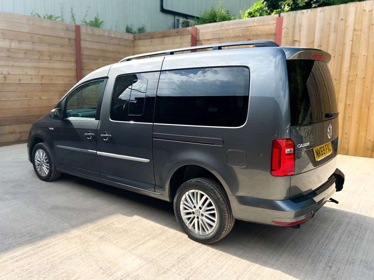 2020 VOLKSWAGEN CADDY MAXI LIFE 2020 VOLKSWAGEN CADDY MAXI LIFE