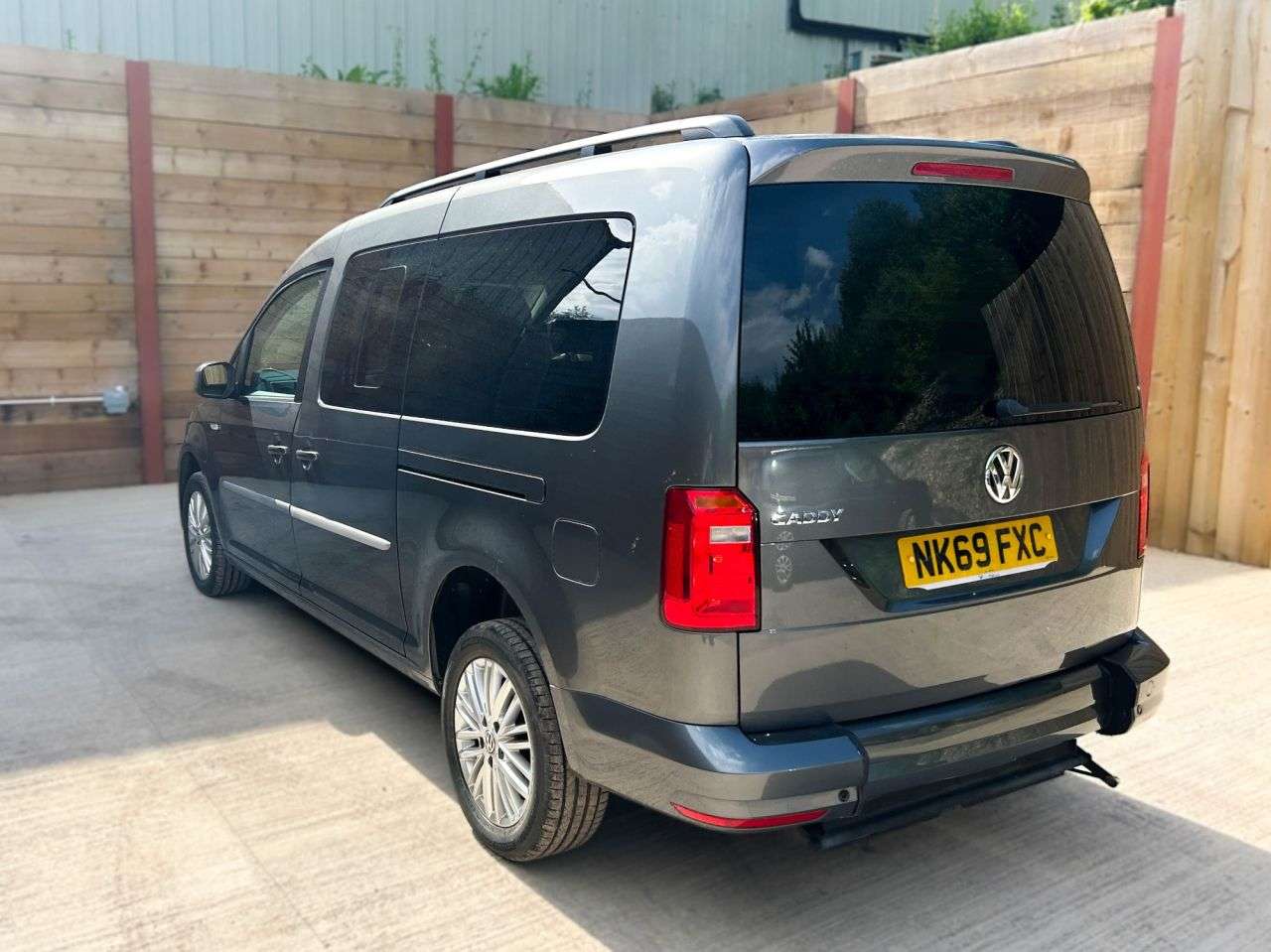2020 VOLKSWAGEN CADDY MAXI LIFE 2020 VOLKSWAGEN CADDY MAXI LIFE